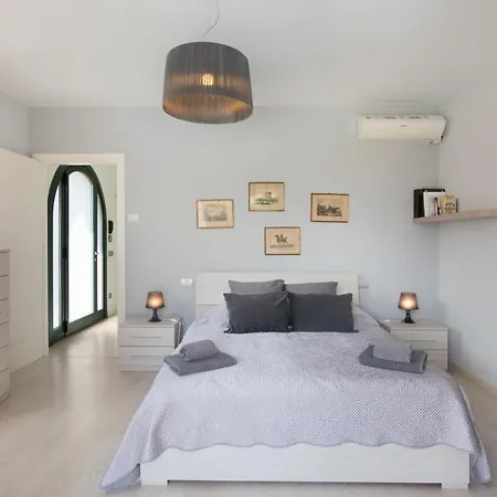 Villa Privata Con Piscina *